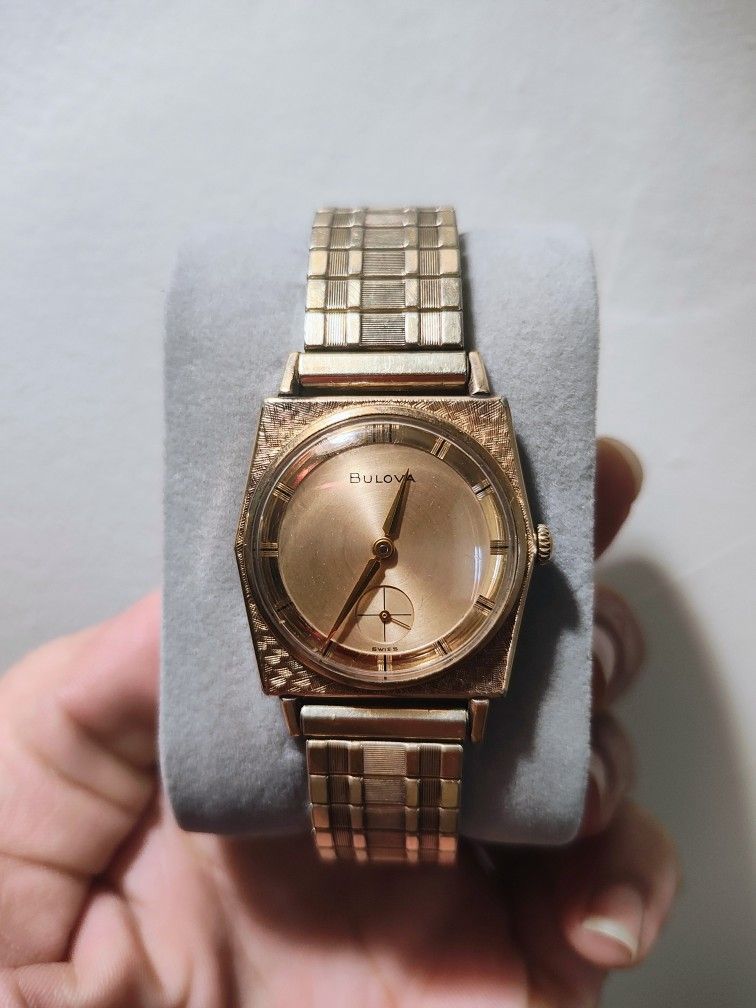 Bulova Vintage Banker Rolled Gold 1950s