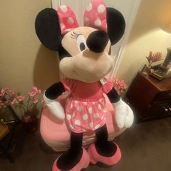 Disney Minnie Mouse Plush 60" inches Super Jumbo Tall Large New with Tags 