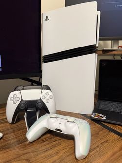Sony PlayStation 5 Pro 3TB Gaming Bundle – 3 Controllers