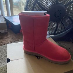 Pink Uggs