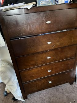 Wood dresser