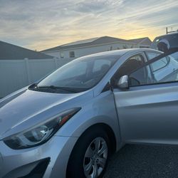 2016 Hyundai Elantra