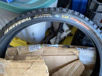 Mountain bike tire John Tomas