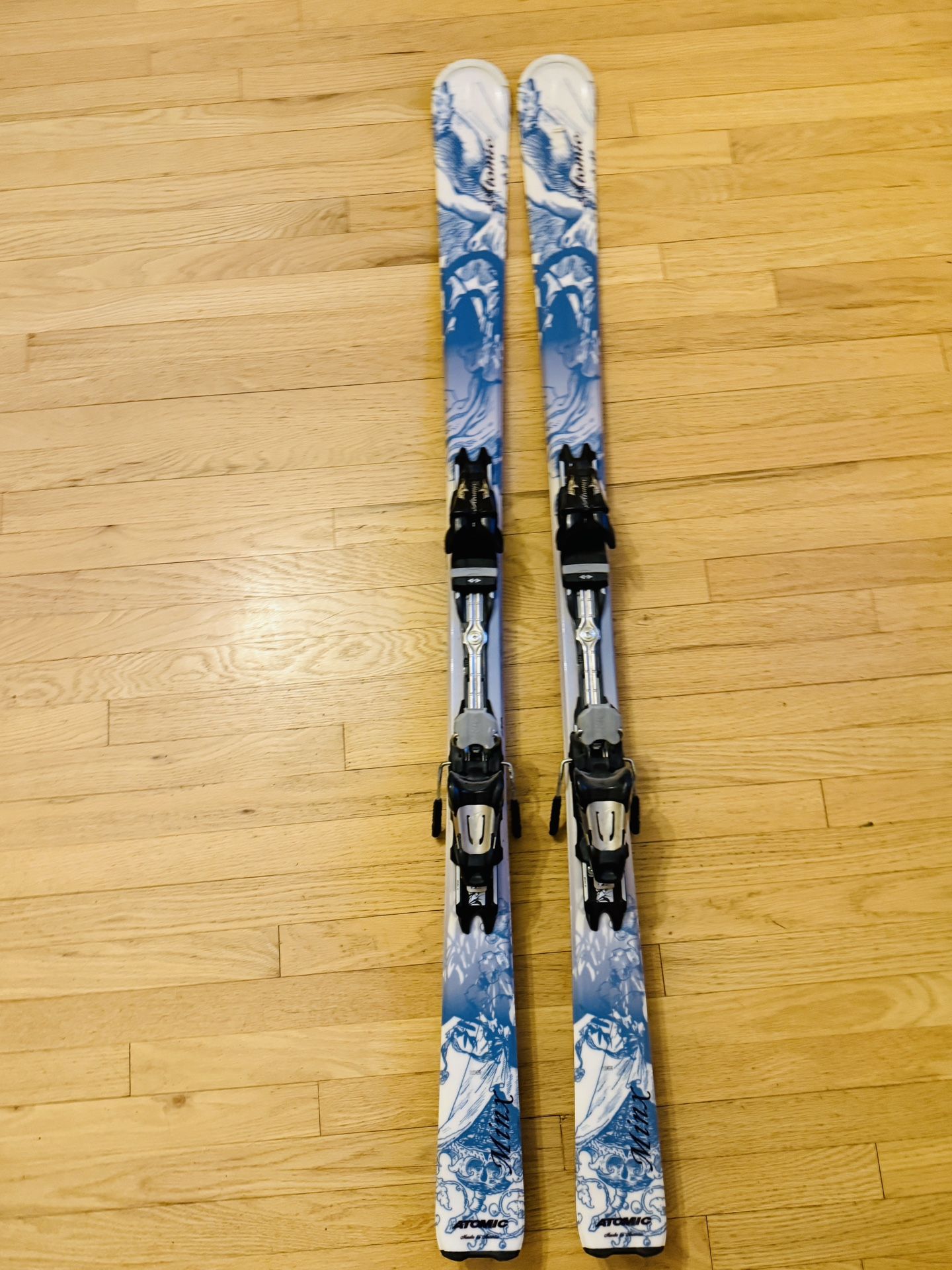 Atomic Skis – 150cm – Ready to Rip! 🔥