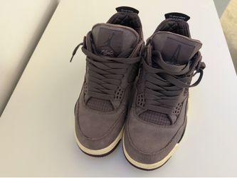 Jordan 4 Retro SP A Ma Maniére Violet Ore