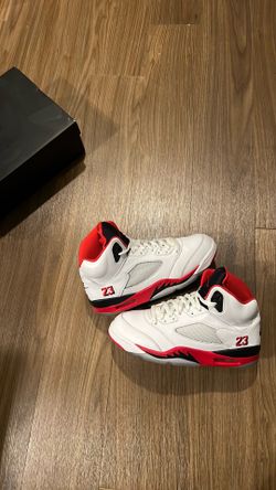 Jordan 5: Fire Red Black Tongue | 10M