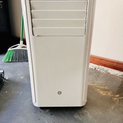 GE Portable Air Conditioner 