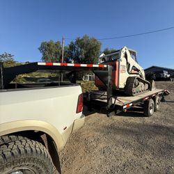 Gooseneck Flatbed Trailer