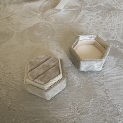 Ring Box