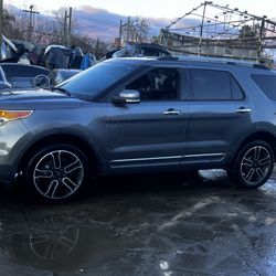 2014 Ford Explorer