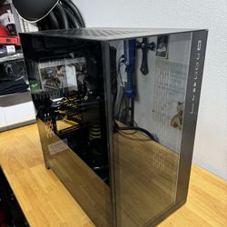 Lian Li O11 Dynamic XL ROG Certified PC Case – Excellent Condition, RGB Glass Lian Li O11 Dynamic XL ROG Certified PC Case – Excellent Condition, RGB 