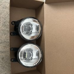Toyota Tacoma OEM Fog Lights