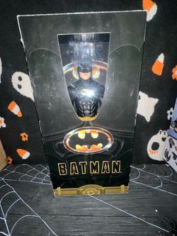 NECA 1/4 Batman 1989 Action Figure in Box