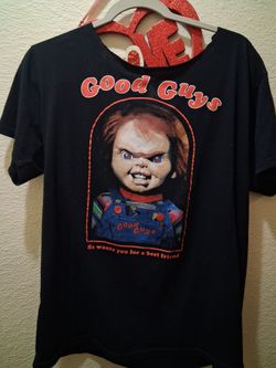 XL WOMANS CHUCKY TEE