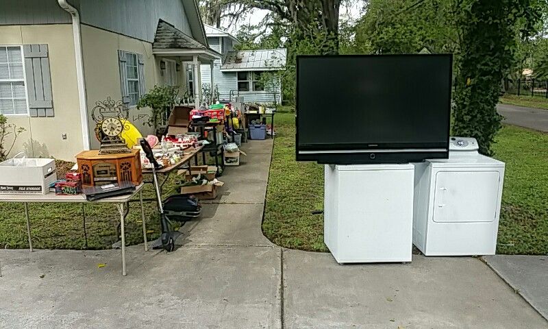 5458 Cruz Road Jacksonville Florida yard sale