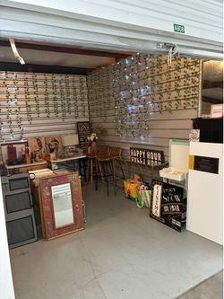 Resale Garage Sale – New Items Weekly!  🌻READ DESCRIPTION🌻