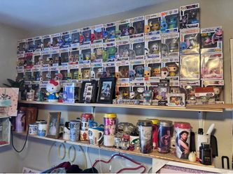 Starbucks Cups/Funko Pops
