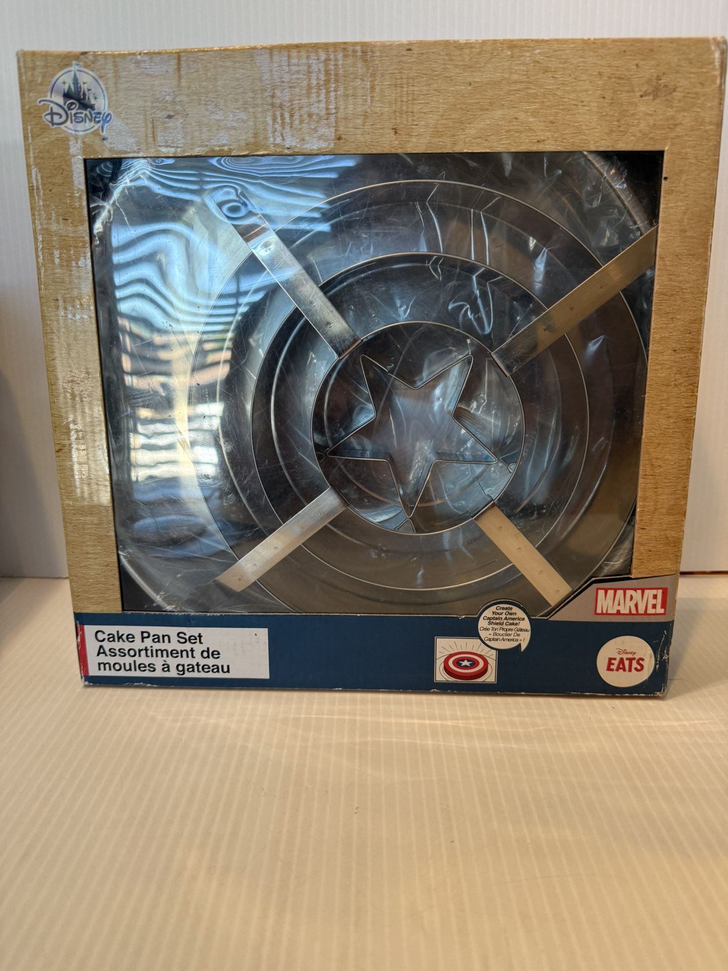 Marvel eats Captain America Cake pan