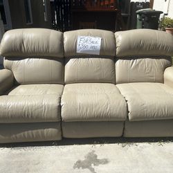 LaZBoy Love Seat