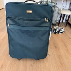 XL Luggage Suit Case