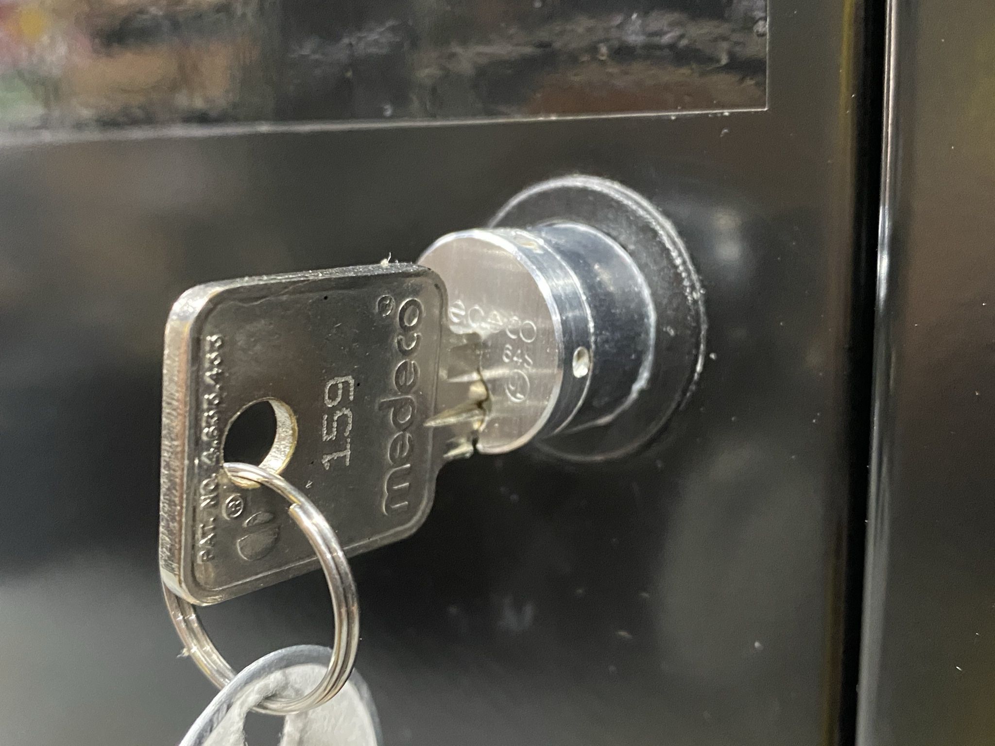 Fireproof file by FireKing 900 lbs 38” 4 Drawer lock & Key