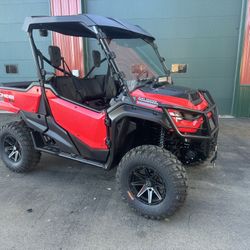 2022 Honda Pioneer 1000 M3 deluxe