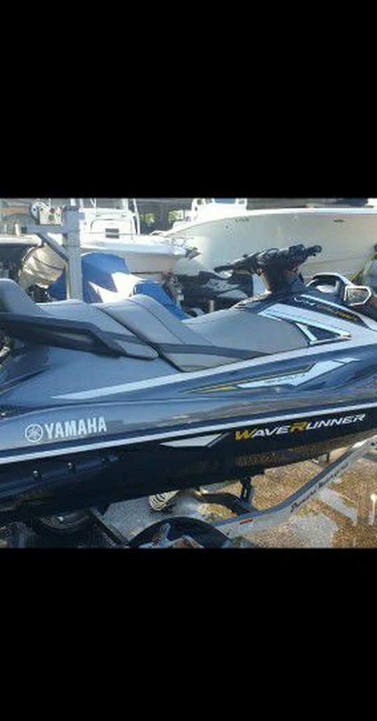 Yamaha VX Cruiser Deluxe High Output 2017