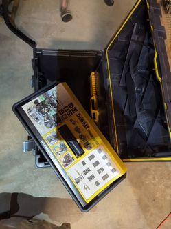 Dewalt toolbox