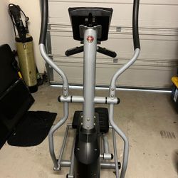 Schwinn 430 Elliptical Trainer