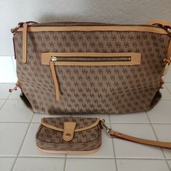 Dooney & Bourke Large Tote with Wristlet