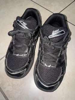 Black ASICS gel 1130 size 5.5