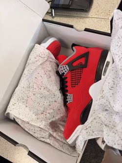 Air Jordan 4 Retro Toro Bravo Sneakers
