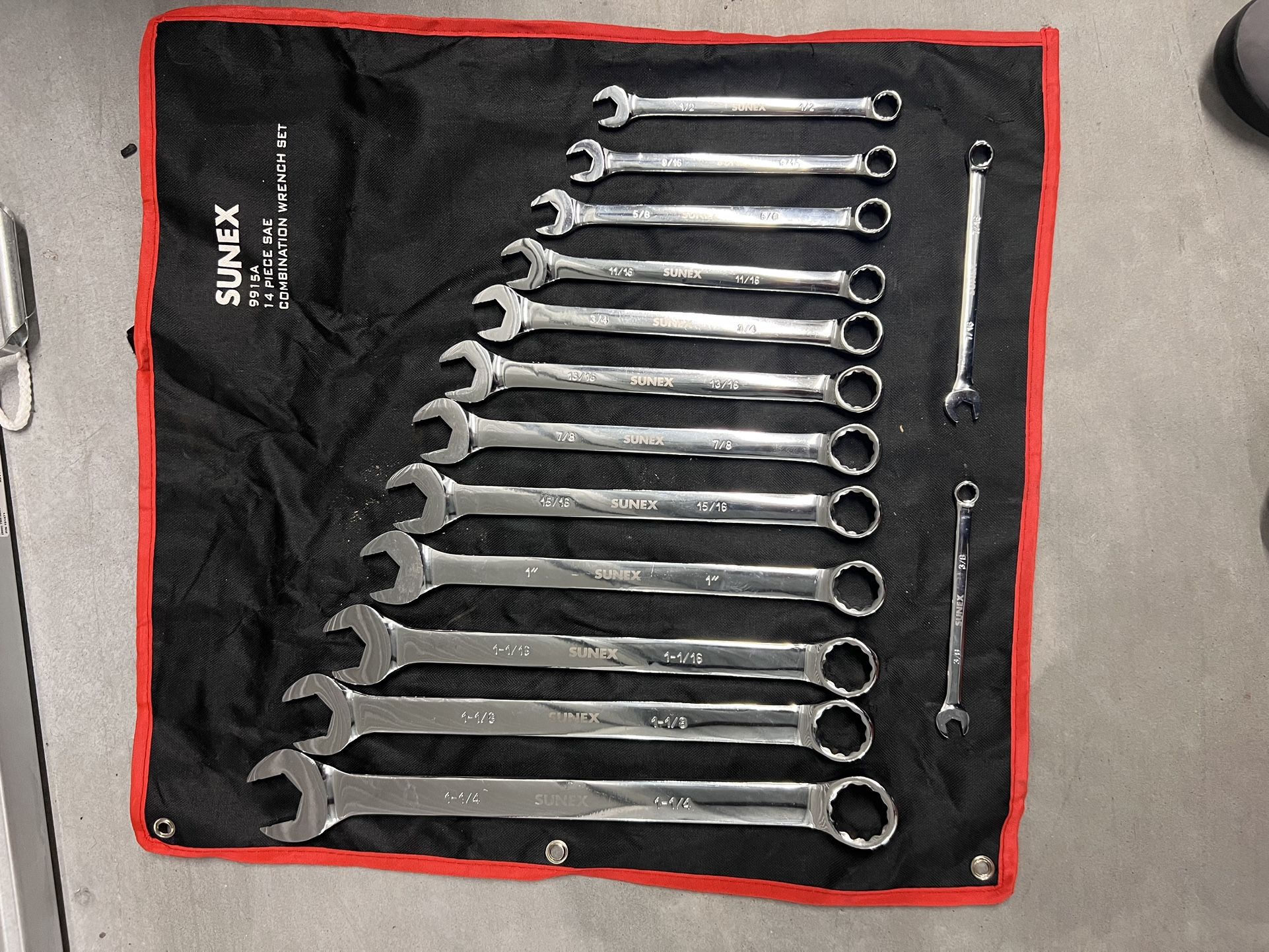 SAE Tools Sockets Wrenches Organizers