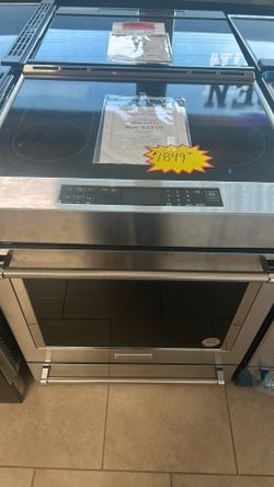 KitchenAid 4 burner induction Slide-In Convection Range with Air Fry - One year warranty included!