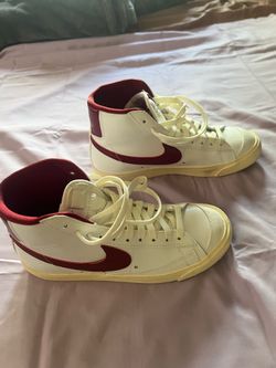 Women’s high top Nikes