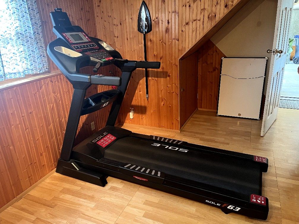 Sole Treadmill