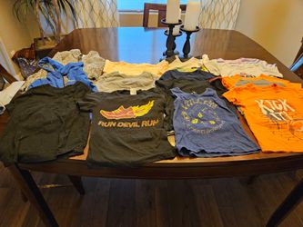 Lot of children's clothes Size 4/5