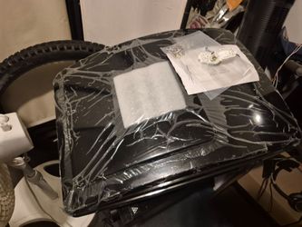Maxxfan deluxe 6100k , smoke lid , manual, and remote not included