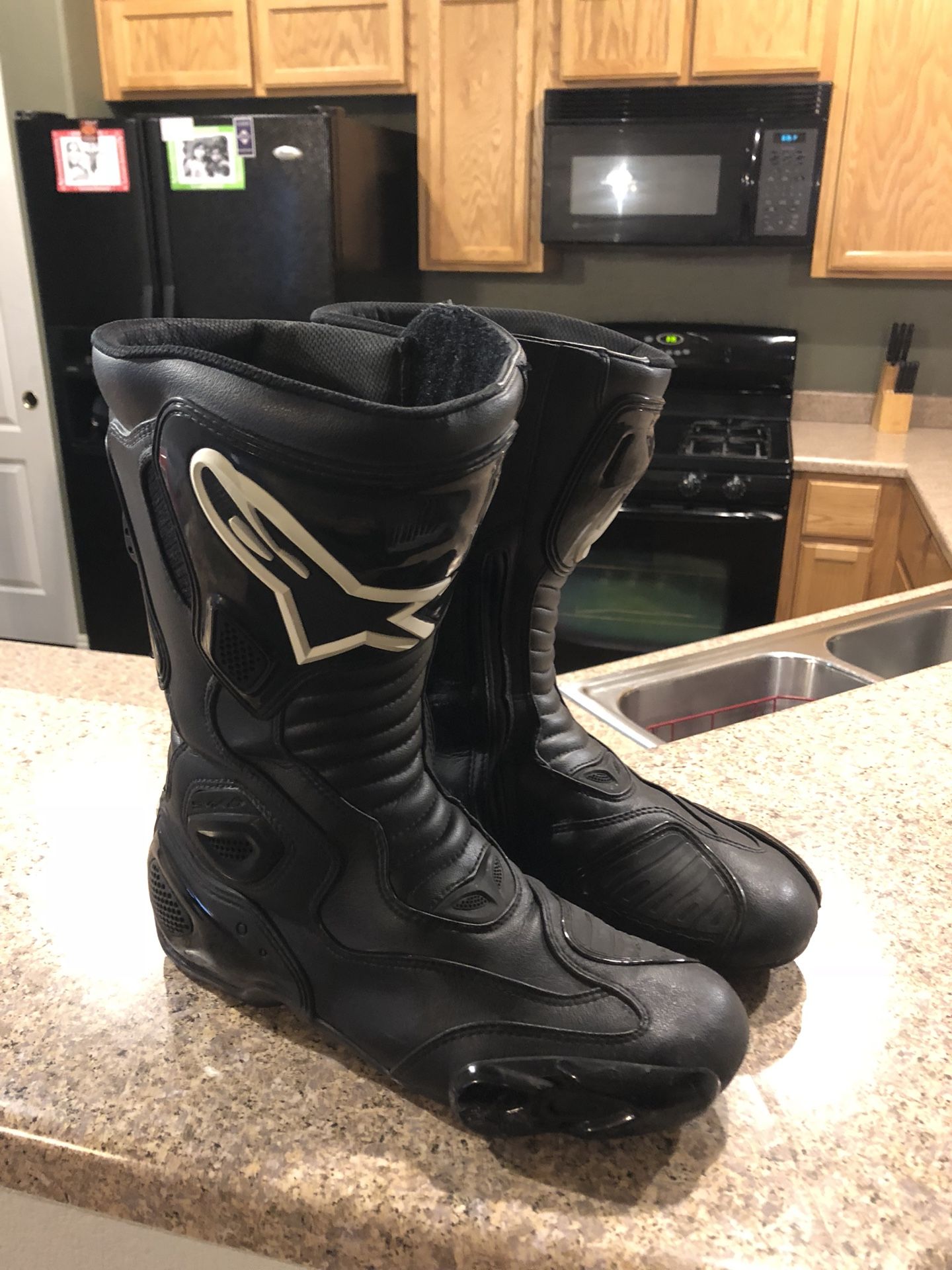 Motorcycle gear make offer on all seen