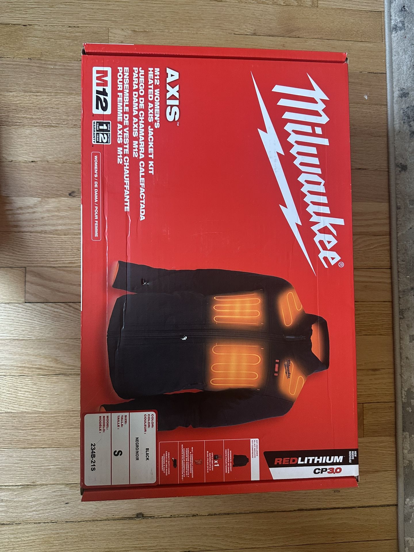 Milwaukee M12 AXIS S Long Sleeve Women's Full-Zip Heated Jacket Kit