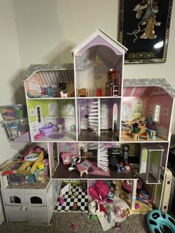 doll House
