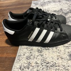 Black Superstar Adidas Men’s Size 9.5 