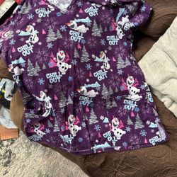 Disney Olaf, Scrub Top Size Medium