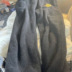 Women’s Black Sweatpants 