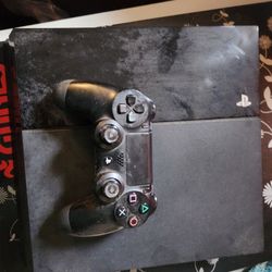 PS4 For Sale With Games And Cables
