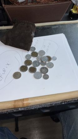 Las 18. Monedas.   $30