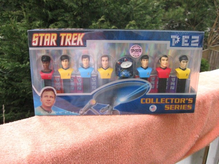 Star Trek PEZ Collectors Series 8 Pack Dispenser Set Ltd Edition NEW