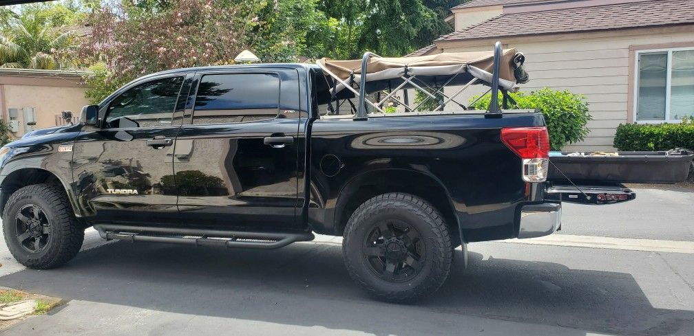 Toyota TUNDRA Custom Rack Bars Fit Over Softopper