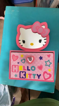Vintage hello kitty jewelry box with detachable hand mirror 2012