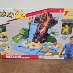 POKEMON Carry Case Volcano Play Set - New In Box